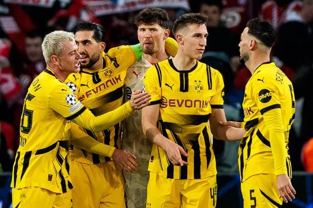 UEFA Champions League, LOSC Lille - Borussia Dortmund; 12.03.2025 Glückliche Gesichter nach dem Sieg Julian Ryerson (Borussia Dortmund, 26), Emre Can (Borussia Dortmund, 23), Gregor Kobel (Borussia Dortmund, 1), Nico Schlotterbeck (Borussia Dortmund, 4), Ramy Bensebaini (Borussia Dortmund, 5) UEFA Champions League Achtelfinale Rückspiel, LOSC Lille - Borussia Dortmund; Lille, Stade Pierre Mauroy am 12.03.2025 Copyright: xBEAUTIFULxSPORTS Wunderlx