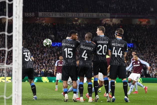 Aston Villa v Club Brugge 12 March 2025, Aston - UEFA Champions League, Round of 16, Second Leg - Aston Villa v Club Brugge - A free-kick from Youri Tielemans of Aston Villa curls round the Club Brugge defensive wall only to be saved - Photo: Charlotte Wilson Offside. Aston UK Copyright: xCharlottexWilsonx xOffsidexOffside