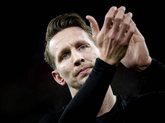 LONDON - Luuk de Jong of PSV Eindhoven after the UEFA Champions league match between Arsenal FC and PSV Eindhoven at Emirates Stadium on March 12, 2025 in London, England. ANP KOEN VAN WEEL UEFA Champions League 2024 25 Round of 16 Second Leg 2024 25 xVIxANPxSportx xxANPxIVx 522227206 originalFilename: 522227206.jpg