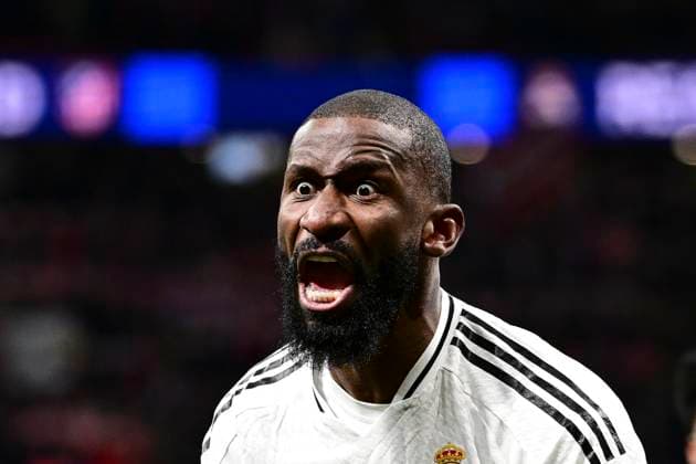 Antonio Ruediger 22 ( Madrid ) feiert den Sieg, Atletico Madrid vs. Real Madrid , Fussball, Champions League, Achtelfinale Rueckspiel, 12.03.2025 Madrid Madrid Spanien