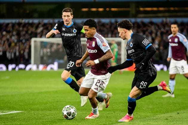 Aston Villa v Club Brugge Champions League 12 03 2025. Aston Villa defender Ian Maatsen (22) runs forward during the Champions League match between Aston Villa and Club Brugge at Villa Park, Birmingham, England on 12 March 2025. Birmingham Villa Park West Midlands England Editorial use only , Copyright: xManjitxNarotrax PSI-21631-0102