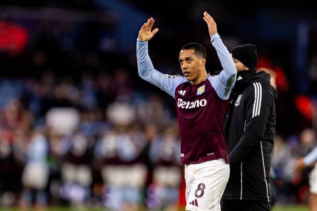 Aston Villa v Club Brugge Champions League 12 03 2025. Aston Villa midfielder Youri Tielemans (8) celebrates win with fans after the Champions League match between Aston Villa and Club Brugge at Villa Park, Birmingham, England on 12 March 2025. Birmingham Villa Park West Midlands England Editorial use only , Copyright: xManjitxNarotrax PSI-21631-0174