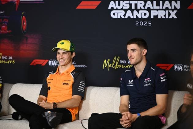 AUSTRALIAN GRAND PRIX, Oscar Piastri of McLaren (left) and Jack Doohan of Alpine during a drivers press conference, PK, Pressekonferenz at Albert Park Circuit in Melbourne, Victoria, Thursday, March 13, 2025. ( NO ARCHIVING, EDITORIAL USE ONLY, NO USE IN BOOKS WITHOUT CONSENT Melbourne Victoria Australia  Copyright: xJoelxCarrettx 20250313172233752319