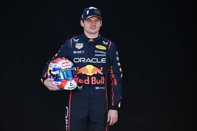 AUSTRALIAN GRAND PRIX, Max Verstappen of Red Bull Racing poses during the drivers portrait photo session at Albert Park Circuit in Melbourne, Victoria, Thursday, March 13, 2025. ( NO ARCHIVING, EDITORIAL USE ONLY, NO USE IN BOOKS WITHOUT CONSENT Melbourne Victoria Australia  Copyright: xJoelxCarrettx 20250313116204051603