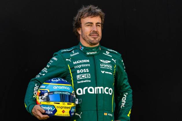 March 13, 2025, Melbourne, Victoria, Australia: Aston Martin Aramco Formula One Team driver FERNANDO ALONSO of Spain poses for driver portraits on Thursday at the Formula 1 Louis Vuitton Australian Grand Prix 2025 on March 13, 2025 in Melbourne, Australia. Melbourne Australia - ZUMAf186 20250313_zsp_f186_094 Copyright: xJamesxForresterx
