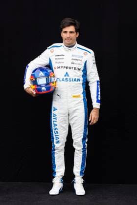 F1 - AUSTRALIAN GRAND PRIX 2025 SAINZ Carlos (spa), Williams Racing FW47, portrait during the Formula 1 Louis Vuitton Australian Grand Prix 2025, 1st round of the 2025 FIA Formula One World Championship, WM, Weltmeisterschaft from March 14 to 16, 2025 on the Albert Park Grand Prix Circuit, in Melbourne, Australia -  Copyright: xJoaoxFilipex