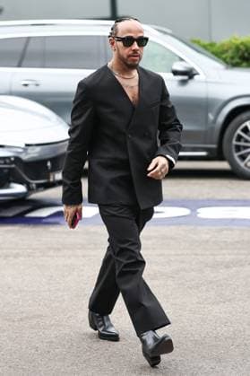 F1 Grand Prix Of Australia - Previews Lewis Hamilton of Great Britain and Scuderia Ferrari arrives at the track during previews ahead of the F1 Grand Prix of Australia at Albert Park Circuit in Melbourne, Australia, on March 13, 2025. Melbourne Victoria Australia  Copyright: xPaddockerx originalFilename:paddocker-f1grandp250313_np46l.jpg