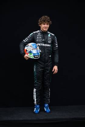Andrea Kimi Antonelli (Mercedes-AMG Petronas F1 Team, 12), AUS, Formel 1 Weltmeisterschaft, Luis Vuitton Grand Prix von Australien, Albert Park Circuit Melbourne, Media Day, Saison 2025, 13.03.2025 AUS, Formel 1 Weltmeisterschaft, Luis Vuitton Grand Prix von Australien, Albert Park Circuit Melbourne, Media Day, Saison 2025, 13.03.2025 Melbourne Copyright: xEibner-Pressefoto Memmlerx EP_MMR