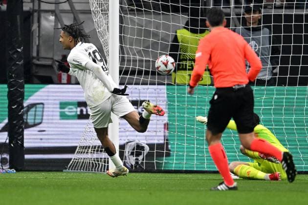 Fußball UEFA Europa League Achtelfinale Eintracht Frankfurt - Ajax Amsterdam am 13.03.2025 im Deutsche Bank Park in Frankfurt Torjubel zum 1:0 durch Jean-Matteo Bahoya ( Frankfurt )