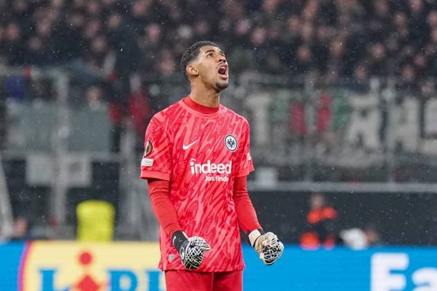 Uefa Europa League 2024 2025, Achtelfinale - Eintracht Frankfurt vs. Ajax Amsterdam - Deutsche-Bank-Park (Frankfurt, Deutschland): Tor und Torjubel zum 1:0 bei Kaua Santos Kaua Santos (Eintracht Frankfurt, 40) Copyright: xJOERANxSTEINSIEKx