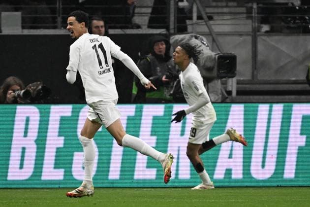 13.03.2025, xjhx, Fussball UEFA Europa League, Eintracht Frankfurt - Ajax Amsterdam v.l. Torjubel nach dem Tor zum celebrating the goal celebrate 1:0 durch Jean-Matteo Bahoya (Eintracht Frankfurt) (DFL DFB REGULATIONS PROHIBIT ANY USE OF PHOTOGRAPHS as IMAGE SEQUENCES and or QUASI-VIDEO) Frankfurt am Main
