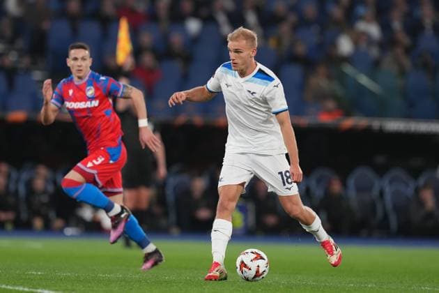 Lazio& x2019;s Gustav Isaksen during the UEFA Europa League between Lazio and Viktoria Plzen at the Olympic Stadium in Rome, Italy - Thursday 13 March 2025 - Soccer  Copyright: xAlfredoxFalcone LaPressex