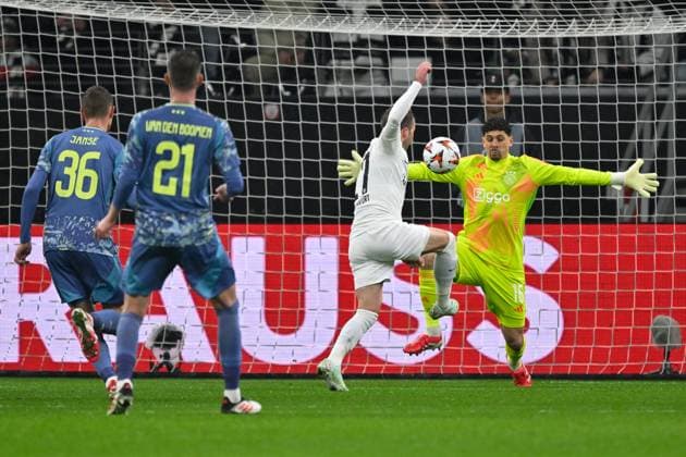 Frankfurt, Deutsche Bank Park, 13.03.25, GER, Herren, UEFA Europa League, Saison 2024-2025, Eintracht Frankfirt - Ajax Amsterdam Bild: Mario GOETZE (Frankfurt) macht das Tor zum 2:0 Only for editorial use! UEFA regulations prohibit any use of photographs as image sequences and or quasi-video. Hessen Deutschland