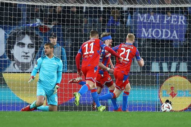 March 13, 2025, Rome, Italy: Pavel Sulc of Viktoria Plzen celebrates with his teammates after scoring 0-1 goal during the UEFA Europa League, Round of 16, 2nd leg football match between SS Lazio and Viktoria Plzen at Olimpico Stadium in Rome, Italy, 13 March 2025. ANSA FEDERICO PROIETTI Soccer: UEFA Europa League; Lazio-Viktoria Plzen  - ZUMAa110 20250313_zaf_a110_056 Copyright: xFedericoxProiettix