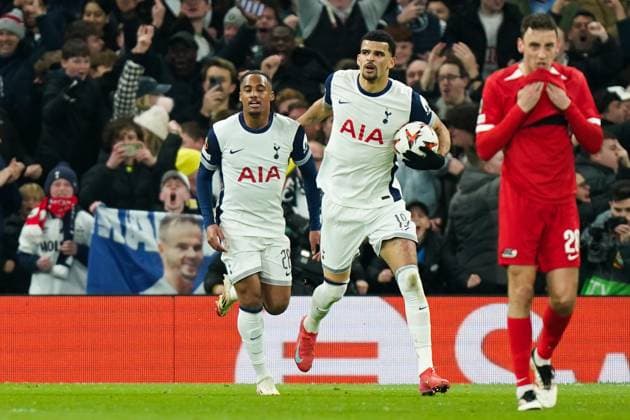 Tottenham Hotspur FC v AZ Alkmaar Wilson Odobert of Tottenham Hotspur celebrating his goal to make it 1-0 during the Tottenham Hotspur FC v AZ Alkmaar UEFA Europa League Round of 16, 2nd Leg match at Tottenham Hotspur Stadium, London, United Kingdom on 13 March 2025 Credit: Dylan Hepworth Every Second Media Editorial use only. All images are copyright Every Second Media Limited. No images may be reproduced without prior permission. Copyright: xIMAGO EveryxSecondxMediax ESM-1363-0032 DylanxHepworthx xEveryxSecondxMediax