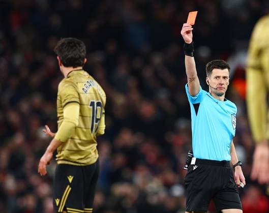 Referee Benoit Bastien shows Jon Mikel Aramburu of Real Sociedad a red card Manchester United, ManU v Real Sociedad, UEFA Europa League, Round of 16, Second Leg, Football, Old Trafford, Manchester, UK - 13 Mar 2025 EDITORIAL USE ONLY No use with unauthorised audio, video, data, fixture lists, club league logos or live services. Online in-match use limited to 120 images, no video emulation. No use in betting, games or single club league player publications. Copyright: xMattxWest Shutterstockx 15188208an