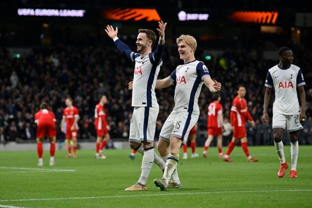 Spurs vs AZ Alkmaar Europa League GOAL James Maddison of Tottenham Hotspur celebrates his goal with Lucas Bergvall of Tottenham Hotspurl and his teams second during the Spurs vs AZ Alkmaar UEFA Europa League Round of 16 Leg 2 tie at the Tottenham Hotspur Stadium London. London Tottenham Hotspur Stadium UK Copyright: xMartinxDaltonx Spurs_vs_AZ_Alkmaar_130325_MD_016