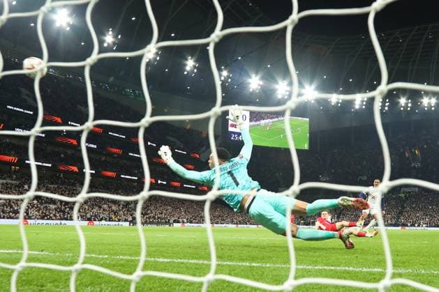 13th March 2025; Tottenham Hotspur Stadium, London, England; UEFA Europa League Last 16 Second Leg Football, Tottenham Hotspur versus AZ Alkmaar; Wilson Odobert of Tottenham Hotspur scores in the 26th minute for 1-0 (1-1 aggregate)  ActionPlus12760015 KatiexChan