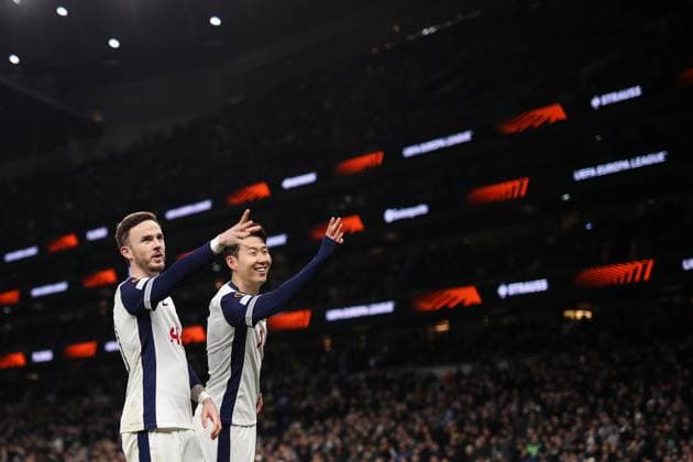 Tottenham Hotspur v AZ Alkmaar 13 March 2025, London - UEFA Europa League - Round of 16 - Second Leg - Tottenham Hotspur v AZ Alkmaar - James Maddison of Tottenham Hotspur celebrates their second goal with Son Heung-Min of Tottenham Hotspur - Photo: Jacques Feeney Offside. London UK Copyright: xJacquesxFeeneyx xOffsidexOffside