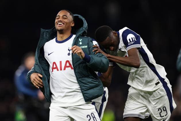 Tottenham Hotspur v AZ Alkmaar 13 March 2025, London - UEFA Europa League - Round of 16 - Second Leg - Tottenham Hotspur v AZ Alkmaar - Wilson Odobert of Tottenham Hotspur celebrates victory with Pape Matar Sarr of Tottenham Hotspur - Photo: Jacques Feeney Offside. London UK Copyright: xJacquesxFeeneyx xOffsidexOffside