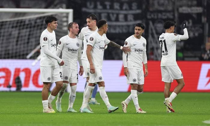 13.03.2025, Fussball UEFA Europa League, Eintracht Frankfurt - Ajax AFC Amsterdam, emonline, emspor, v.l., Torjubel zum 4:1 durch Mario Götze (Eintracht Frankfurt), Goal celebration, celebrate the goal, Nathaniel Brown (Eintracht Frankfurt), Mahmoud Dahoud (Eintracht Frankfurt), Can Uzun (Eintracht Frankfurt) DFL DFB REGULATIONS PROHIBIT ANY USE OF PHOTOGRAPHS AS IMAGE SEQUENCES AND OR QUASI-VIDEO. xdcx Copyright: HMBxMedia Claus
