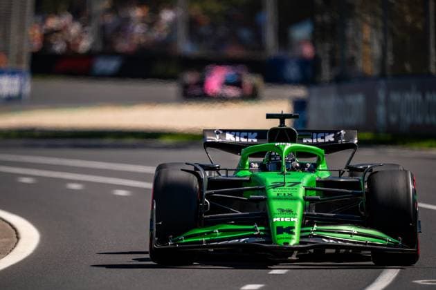 March 14, 2025, Melbourne, Victoria, Australia: Stake F1 Team Kick Sauber driver NICO HULKENBERG (27) of Germany on the exit of Turn 7 (Marina) during FP1 on Friday at the Formula 1 Louis Vuitton Australian Grand Prix 2025 on March 14, 2025 in Melbourne, Australia. Melbourne Australia - ZUMAf186 20250314_zsp_f186_013 Copyright: xJamesxForresterx