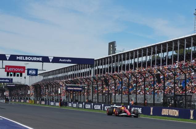 14.03.2025, Albert Park Circuit, Melbourne, FORMULA 1 LOUIS VUITTON AUSTRALIAN GRAND PRIX 2025 ,im Bild Lewis Hamilton (GBR), Scuderia Ferrari HP (Photo by Hasan Bratic DeFodi Images)