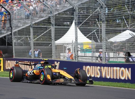 FORMULA 1 LOUIS VUITTON AUSTRALIAN GRAND PRIX 2025 14.03.2025, Albert Park Circuit, Melbourne, FORMULA 1 LOUIS VUITTON AUSTRALIAN GRAND PRIX 2025 ,im Bild Lando Norris (GBR), McLaren F1 Team
