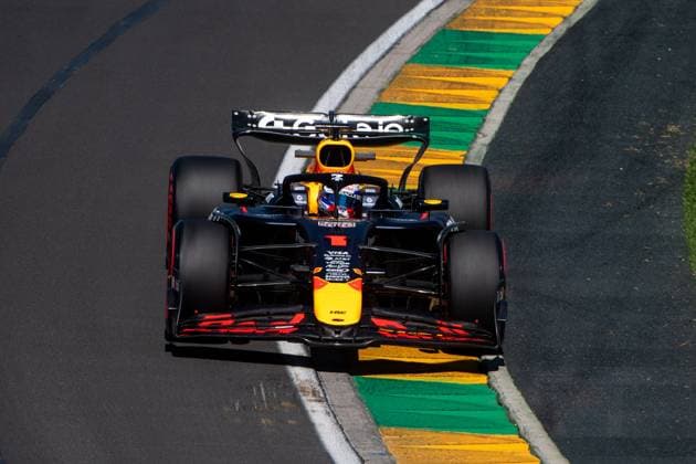 Max Verstappen (Oracle Red Bull Racing, 01) im RB21, AUS, Formel 1 Weltmeisterschaft, Luis Vuitton Grand Prix von Australien, Albert Park Circuit Melbourne, Freies Training, Saison 2025, 14.03.2025 AUS, Formel 1 Weltmeisterschaft, Luis Vuitton Grand Prix von Australien, Albert Park Circuit Melbourne, Freies Training, Saison 2025, 14.03.2025 Melbourne Copyright: xEibner-Pressefoto Memmlerx EP_MMR