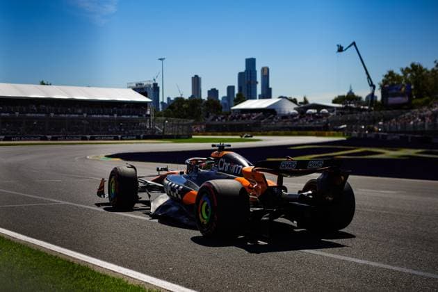 F1 - AUSTRALIAN GRAND PRIX 2025 81 PIASTRI Oscar (aus), McLaren F1 Team MCL39, action during the Formula 1 Louis Vuitton Australian Grand Prix 2025, 1st round of the 2025 FIA Formula One World Championship, WM, Weltmeisterschaft from March 14 to 16, 2025 on the Albert Park Grand Prix Circuit, in Melbourne, Australia - MelbourneAustralia  Copyright: xFLORENTxGOODENx