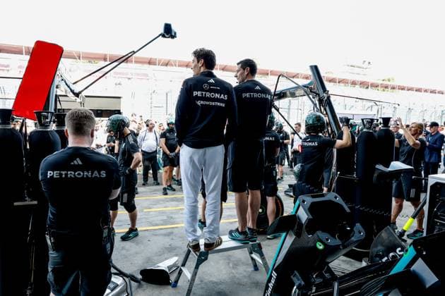 63 George Russell (GBR, Mercedes-AMG Petronas F1 Team), F1 Grand Prix of Australia at Albert Park Grand Prix Circuit on March 14, 2025 in Melbourne, Australia. (Photo by HOCH ZWEI) Melbourne Australia