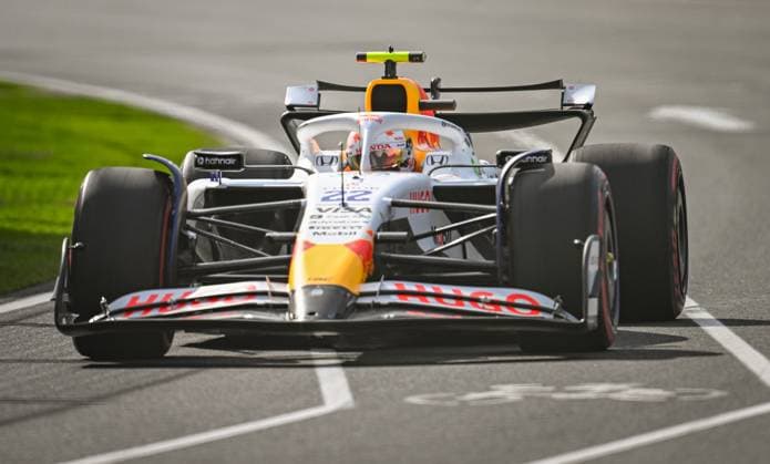 March 14, 2025, Melbourne, Australia: March 14, 2025, Melbourne, Victoria, Australia: Japanese driver Yuki Tsunoda ( 22) of Racing Bulls in action during practice 2 on day 2 of the 2025 Australian F1 Grand Prix Melbourne Australia - ZUMAk106 20250314_zaf_k106_005 Copyright: xTheoxKaranikosx