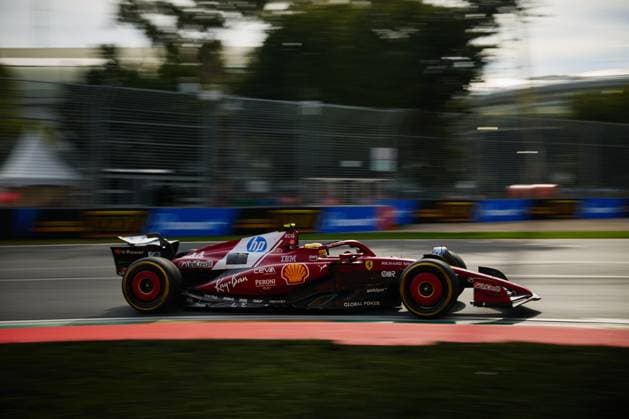 14.03.2025, xrarjax, Motorsport FIA Formel 1, Großer Preis von Australien 2025 v.l. Lewis Hamilton (Ferrari) Startnummer 44 (FIA REGULATIONS PROHIBIT ANY USE OF PHOTOGRAPHS as IMAGE SEQUENCES and or QUASI-VIDEO) Melbourne