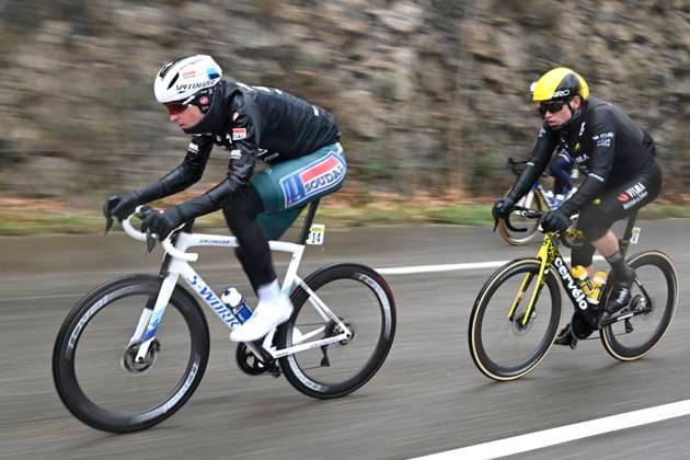 Paris - Nice 2025 - stage 6 BERRE L ETANG, FRANCE - MARCH 14 : Merlier Tim (BEL) of Soudal Quick-Step and Hagenes Per Strand (NOR) of Team Visma Lease A Bike during stage 6 of the 83th edition of the Paris - Nice cycling race, a stage of 209,8km with start in Saint-Julien-en-Saint-Alban and finish in Berre L Etang on March 14, 2025 in Berre L Etang, France, 14 03 2025 ( Motordriver Kenny Verfaillie - Berre L Etang France  Copyright: xNicoxVereeckenx