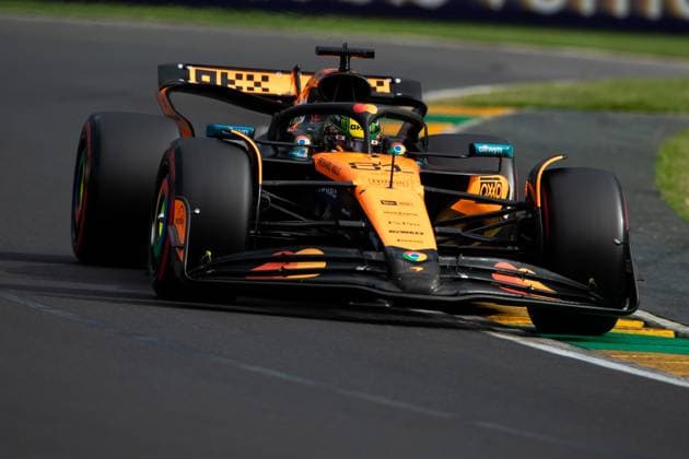 F1 - AUSTRALIAN GRAND PRIX 2025 81 PIASTRI Oscar (aus), McLaren F1 Team MCL39, action during the Formula 1 Louis Vuitton Australian Grand Prix 2025, 1st round of the 2025 FIA Formula One World Championship, WM, Weltmeisterschaft from March 14 to 16, 2025 on the Albert Park Grand Prix Circuit, in Melbourne, Australia -  Copyright: xJoaoxFilipex