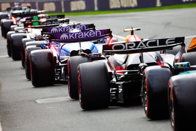 F1 - AUSTRALIAN GRAND PRIX 2025 All cars lining up in the pitlane during the Formula 1 Louis Vuitton Australian Grand Prix 2025, 1st round of the 2025 FIA Formula One World Championship, WM, Weltmeisterschaft from March 14 to 16, 2025 on the Albert Park Grand Prix Circuit, in Melbourne, Australia - MelbourneAustralia  Copyright: xFLORENTxGOODENx