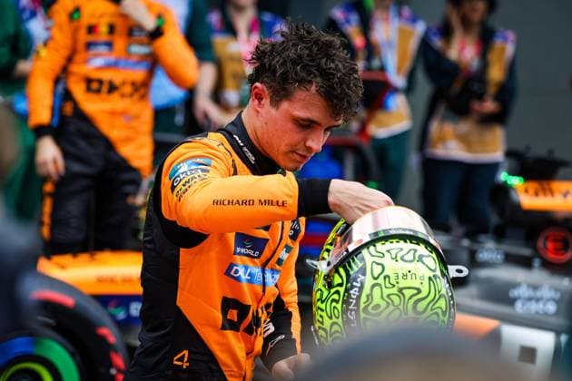 F1 - AUSTRALIAN GRAND PRIX 2025 NORRIS Lando (gbr), McLaren F1 Team MCL39, portrait during the Formula 1 Louis Vuitton Australian Grand Prix 2025, 1st round of the 2025 FIA Formula One World Championship, WM, Weltmeisterschaft from March 14 to 16, 2025 on the Albert Park Grand Prix Circuit, in Melbourne, Australia - MelbourneAustralia  Copyright: xFLORENTxGOODENx