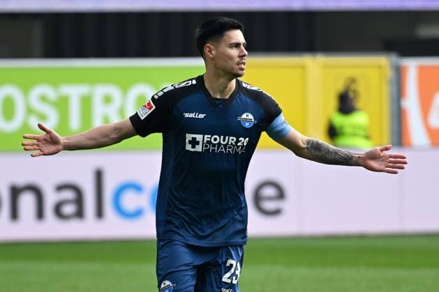 Paderborn, Home Deluxe Arena, 15.03.25, GER, Herren, 2.Bundesliga, Saison 2024-2025, SC Paderborn 07 - 1.FC Kaiserslautern Bild: Raphael OBERMAIR (Paderborn) jubelt nach seinem Tor zum 2:0 Only for editorial use! DFL regulations prohibit any use of photographs as image sequences and or quasi-video. NRW Deutschland