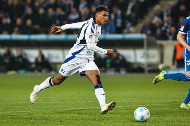 Ransford Yeboah Königsdörffer (Hamburger SV,11) - 2. Fußball Bundesliga Saison 2024-2025 1. FC Magdeburg vs. Hamburger SV in der Avnet Arena in Magdeburg - Aktion,Fußball,Mann,Männer,Deutschland,14.03.2025 *** Ransford Yeboah Königsdörffer Hamburger SV,11 2 Soccer Bundesliga Season 2024 2025 1 FC Magdeburg vs Hamburger SV at the Avnet Arena in Magdeburg Action,Soccer,Man,Men,Germany,14 03 2025