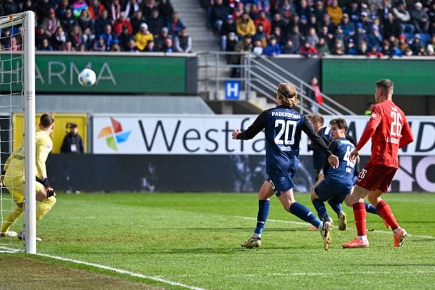 Paderborn, Home Deluxe Arena, 15.03.25, GER, Herren, 2.Bundesliga, Saison 2024-2025, SC Paderborn 07 - 1.FC Kaiserslautern Bild: Filip BILBIJA (Paderborn) macht das Tor zum 3:0 Only for editorial use! DFL regulations prohibit any use of photographs as image sequences and or quasi-video. NRW Deutschland