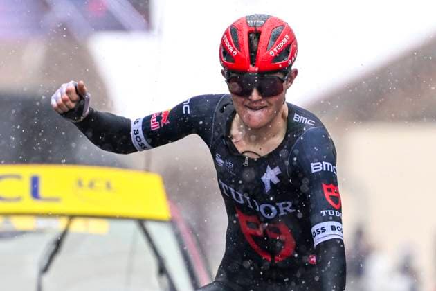 Paris - Nice 2025 - stage 7 AURON, FRANCE - MARCH 15 : Storer Michael (AUS) of Tudor Pro Cycling Team celebrating his victory during stage 7 of the 83th edition of the Paris - Nice cycling race, a stage of 109,3km with start in Nice and finish at Auron on March 15, 2025 in Auron, France, 15 03 2025 ( Motordriver Kenny Verfaillie - Auron France  Copyright: xNicoxVereeckenx
