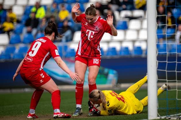 Google Pixel Frauen-Bundesliga, TSG Hoffenheim - 1. FC Köln; 15.03.2025 Parade von Paula Hoppe (1. FC Köln, 12) Google Pixel Frauen-Bundesliga, TSG Hoffenheim - 1. FC Köln, am 15.03.2025 im Dietmar-Hopp-Stadion in Hoffenheim. DFB REGULATIONS PROHIBIT ANY USE OF PHOTOGRAPHS AS IMAGE SEQUENCES AND OR QUASI-VIDEO. Copyright: xBEAUTIFULxSPORTS Gelhardtx