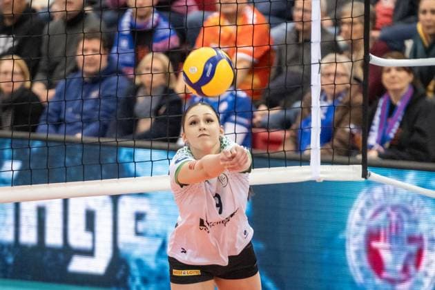 Emilia Jordan (USC Muenster, 09) GER, Allianz MTV Stuttgart - USC Muenster, Volleyball Bundesliga, VBL, Spielzeit 2024 2025, 15.03.2025 GER, Allianz MTV Stuttgart - USC Muenster, Volleyball Bundesliga, VBL, Spielzeit 2024 2025, 15.03.2025 Stuttgart Copyright: xSandyxDinkelackerx EP_SDR
