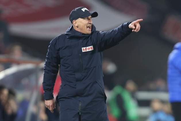 Trainer Gerhard Struber (1. FC Koeln) gestikuliert, Gestik waehrend des Spiels der 2. Bundesliga zwischen 1. FC Köln und SV Darmstadt 98 im RheinEnergieStadion am 15. March 2025 in Köln, Deutschland. (Foto von Oliver Kaelke DeFodi Images) +++ Trainer Gerhard Struber (1. FC Koeln) gestures during the 2. Bundesliga match between 1. FC Köln and SV Darmstadt 98 at RheinEnergieStadion on March 15, 2025 in Cologne, Germany. (Photo by Oliver Kaelke DeFodi Images) DFB DFL REGULATIONS PROHIBIT ANY USE OF PHOTOGRAPHS AS IMAGE SEQUENCES AND OR QUASI-VIDEO. (Photo by Oliver Kaelke DeFodi Images)