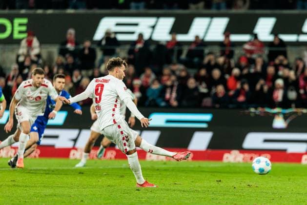 RECORD DATE NOT STATED 2. Fußball Bundesliga: 1. FC Köln - SV Darmstadt 98; 15.03.2025 Luca Waldschmidt (1. FC Köln, 9) schießt den Elfmeter zum 2:1 2. Fußball Bundesliga, 1. FC Köln - SV Darmstadt 98, Köln, Rheinenergiestadion am 15.03.2025 DFL REGULATIONS PROHIBIT ANY USE OF PHOTOGRAPHS AS IMAGE SEQUENCES AND OR QUASI-VIDEO.