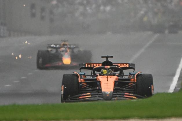 AUSTRALIAN GRAND PRIX, Oscar Piastri of McLaren during the Australian Formula One Grand Prix at Albert Park in Melbourne, Victoria, Sunday, March 16, 2025. ( NO ARCHIVING, EDITORIAL USE ONLY, NO USE IN BOOKS WITHOUT CONSENT Melbourne Victoria Australia  Copyright: xJamesxRossx 20250316165373788026