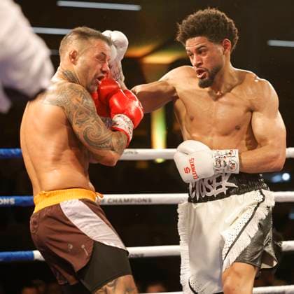 Sport Themen der Woche KW11 15.03.2025 Boxen Kampfabend Boxveranstaltung LIVE PROFIBOXEN 3B Promotions BDB Bund Deutscher Berufsboxer in der Böllenfalltorhalle Mittelgewicht internationale deutsche Meisterschaft zwischen (rechts) Oluwole Jan Ciosek (Darmstadt Deutschland) dritter Profiwettkampf und Sascha Apel (Frankfurt Deutschland) Darmstadt Hessen Deutschland *** 15 03 2025 Boxing fight night boxing event LIVE PROFIBOXEN 3B Promotions BDB Bund Deutscher Berufsboxer in the Böllenfalltorhalle middleweight international german championship between right Oluwole Jan Ciosek Darmstadt Germany third professional fight and Sascha Apel Frankfurt Germany Darmstadt Hessen Germany
