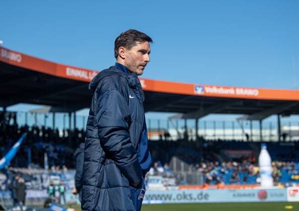 Fussball, Herren, Saison 2024 2025, 2. Bundesliga (26. Spieltag), Eintracht Braunschweig - Hertha BSC, Trainer Stefan Leitl (Hertha BSC), 16.03. 2025,