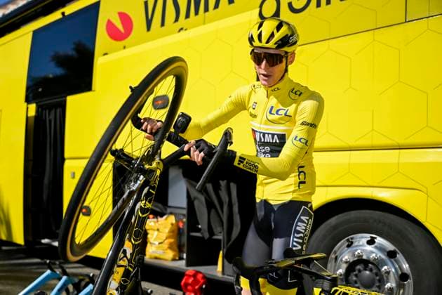 Paris - Nice 2025 - stage 8 NICE, FRANCE - MARCH 16 : Jorgenson Matteo (USA) of Team Visma Lease A Bike before the start of the race during stage 8 and final stage of the 83th edition of the Paris - Nice cycling race, a stage of 119,9km with start and finish in Nice on March 16, 2025 in Nice, France, 16 03 2025 ( Motordriver Kenny Verfaillie - Nice France  Copyright: xNicoxVereeckenx
