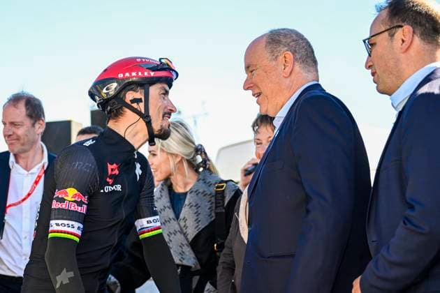 Paris - Nice 2025 - stage 8 NICE, FRANCE - MARCH 16 : Alaphilippe Julian (FRA) of Tudor Pro Cycling Team and Albert II, Prince of Monaco before the start of the race during stage 8 and final stage of the 83th edition of the Paris - Nice cycling race, a stage of 119,9km with start and finish in Nice on March 16, 2025 in Nice, France, 16 03 2025 ( Motordriver Kenny Verfaillie - Nice France  Copyright: xNicoxVereeckenx